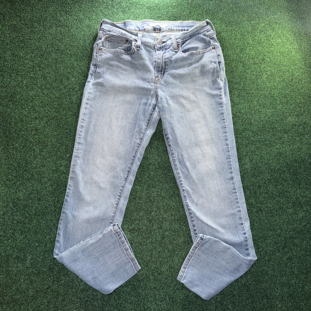 Levi's Strauss Boyfriend Jeans Women's Size 28W 29L Light Wash Jeans